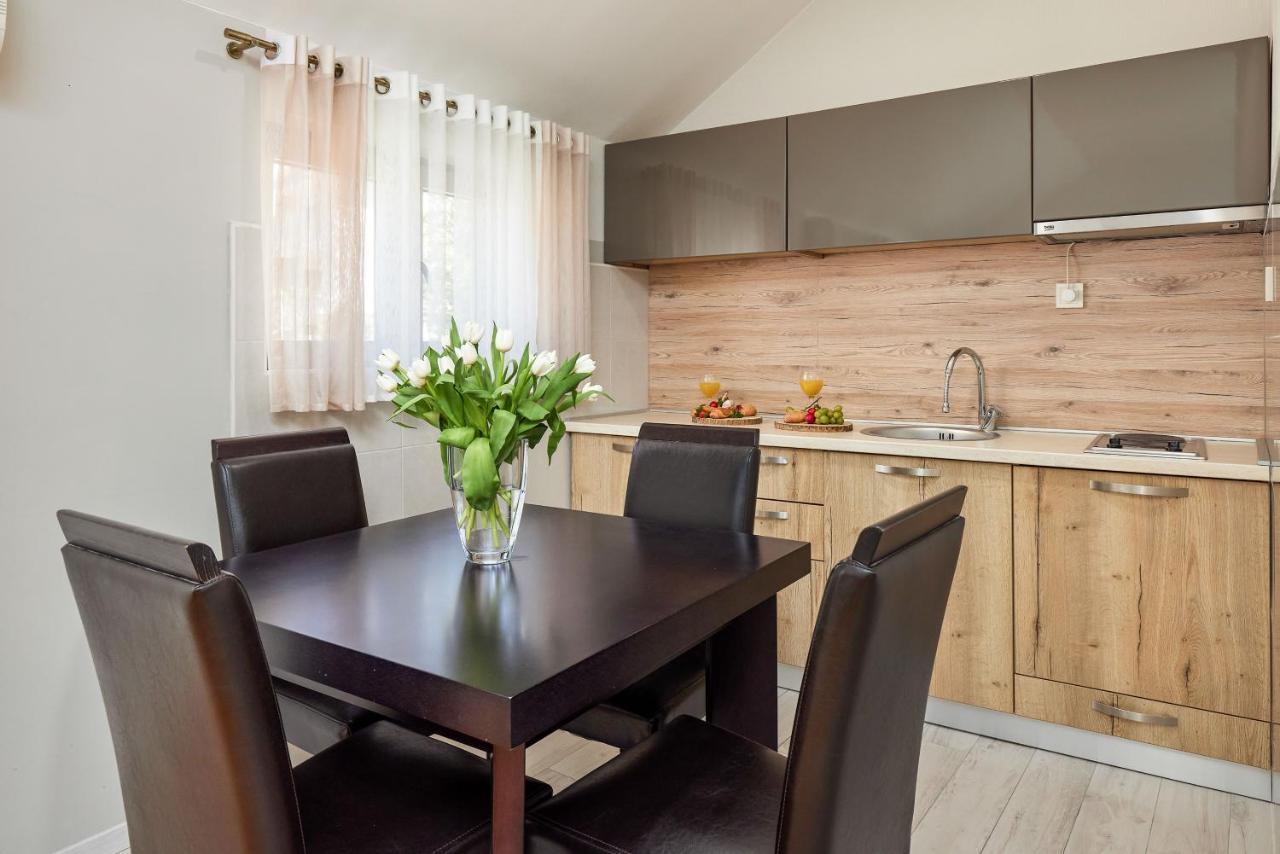 Apartment Mrsulja Котор Экстерьер фото