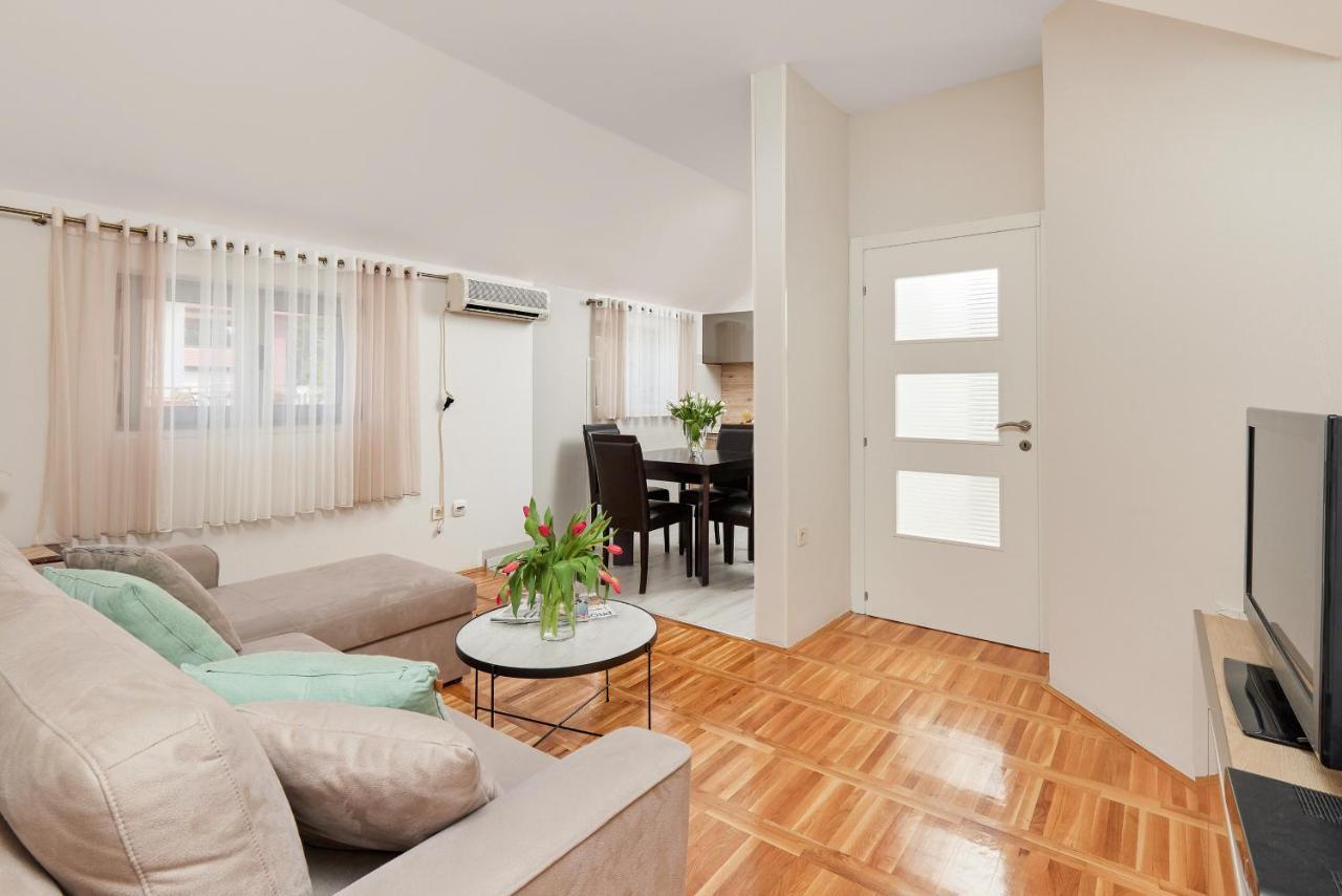 Apartment Mrsulja Котор Экстерьер фото