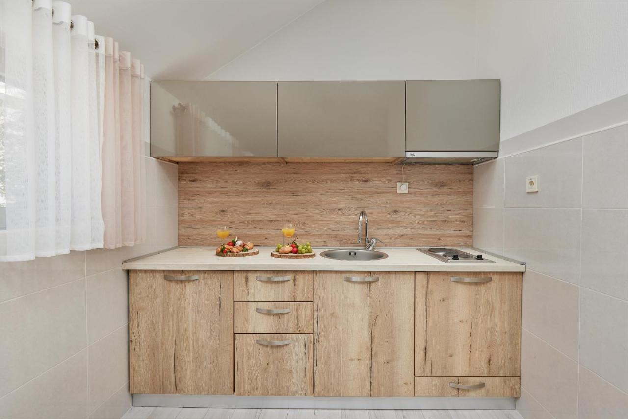 Apartment Mrsulja Котор Экстерьер фото